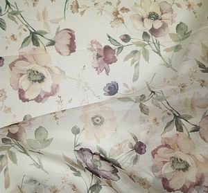 Sheer Mauve Flower Garden